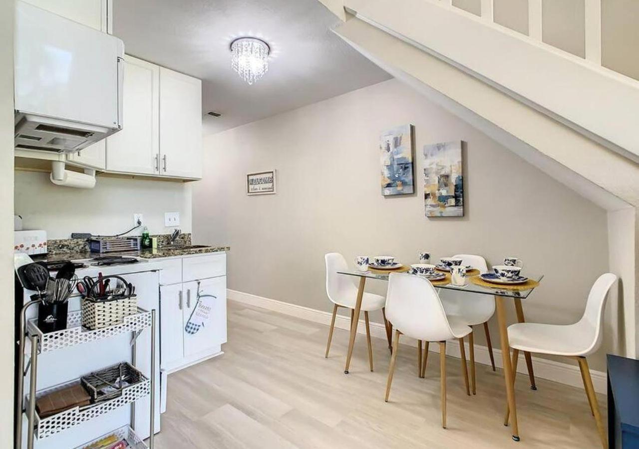 Charming Lakeview Retreat III 올랜도 외부 사진